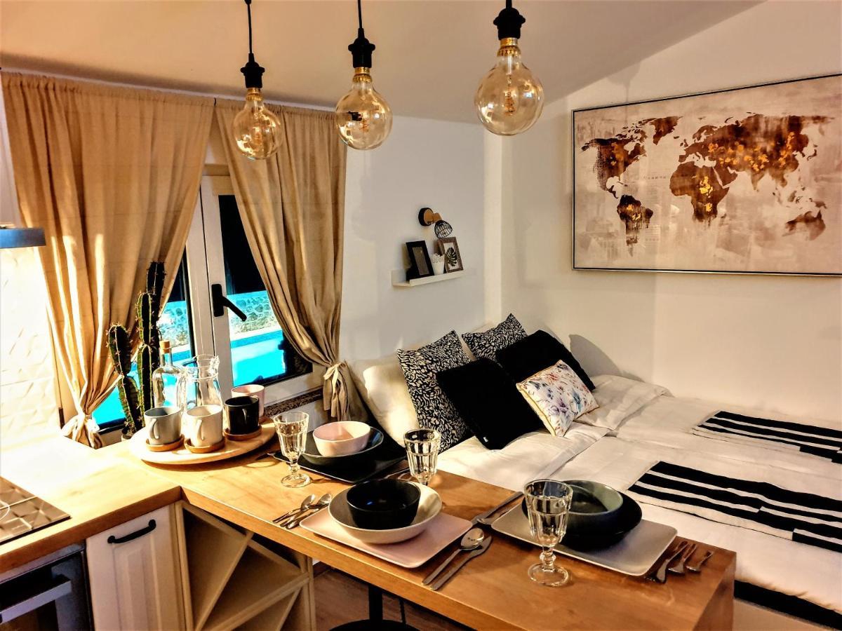 Apartments Katicin Poljana  Eksteriør billede